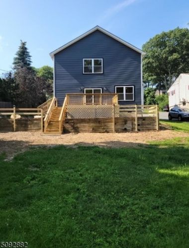 9 Apache Trl, Rockaway NJ  07866-1028 exterior