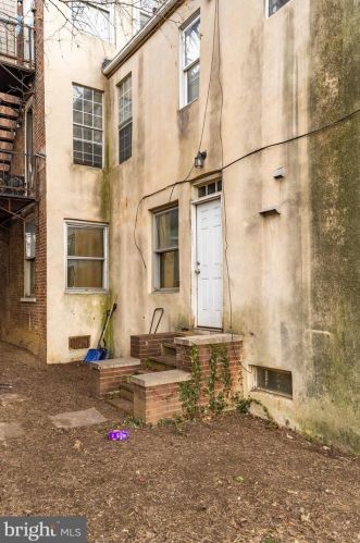 618 King St, Lancaster PA 17602-3237 exterior