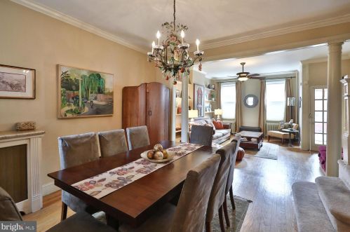 2237 Bainbridge St, Philadelphia PA 19147-2313 exterior