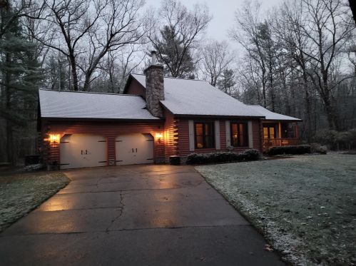 6888 Blank Rd, Sylvan Beach, MI 49461-9635