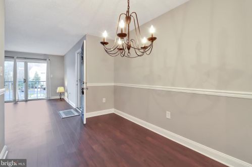 27 Mulberry St, Trenton NJ 08638-4425 exterior