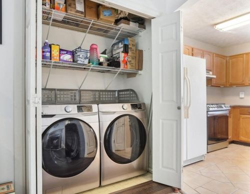 4023 Hancock Cir, Atlanta GA  30340-4281 exterior