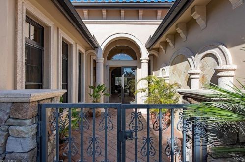 16834 Cabreo Dr, Naples, FL 34110-3272