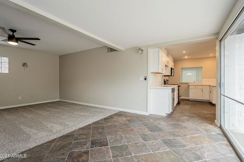 7020 12 St, Phoenix AZ 85086-4800 exterior