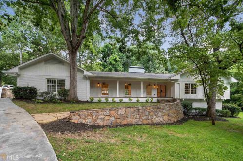 3501 Edgewood Cir, Gainesville, GA 30506-1537