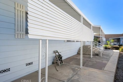 2851 Rolling Hills Dr, Fullerton CA 92835-2379 exterior