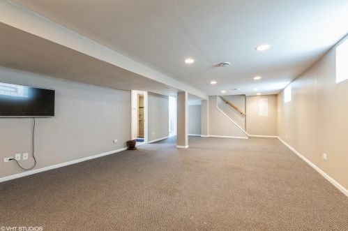 11236 Sacramento, Chicago IL 60655-2302 exterior