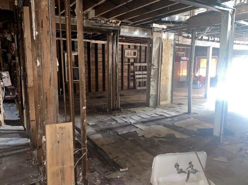 701 Knapp St, Grand Rapids MI 49505-4420 exterior