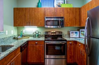 215 Avenue Pl, Atlanta GA  30308-1363 exterior