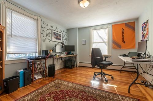 202 Ontario St, Providence RI 02907-1713 exterior