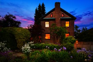 3902 Meridian Ave, Seattle WA  98103-8347 exterior