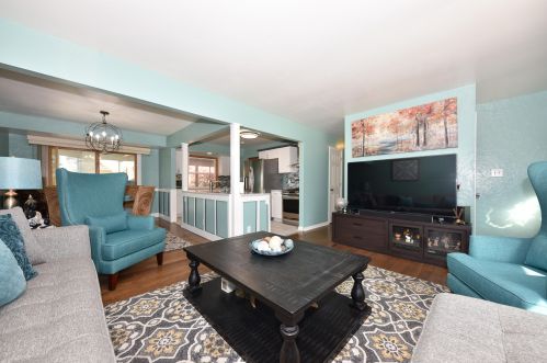 5606 Prt Ave, Milwaukee WI 53223-4121 exterior