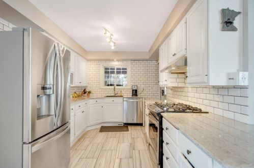 5214 County Line, Saint Paul MN 55110-1231 exterior