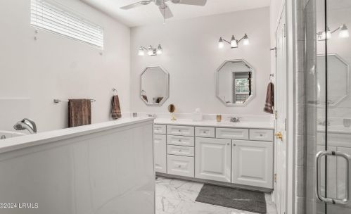 18 Wandering Daisy Dr, Bluffton SC 29909-6166 exterior