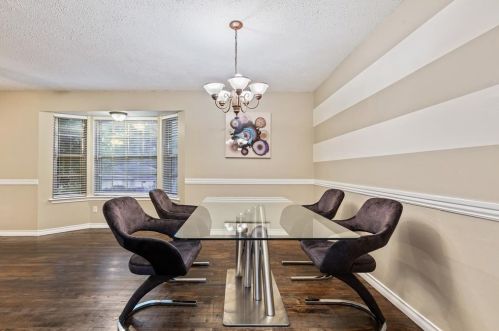 2551 El Cerrito, Dallas TX 75228-5911 exterior