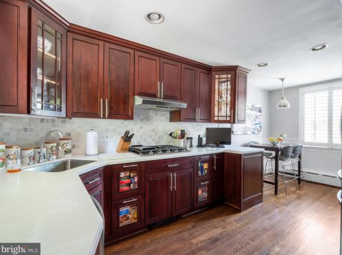 301 Glendale Ave, Alexandria VA 22301-2407 exterior