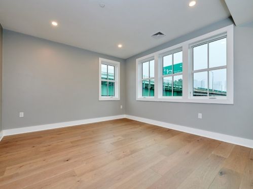 78 Tremont St, Boston, MA 02129-2418