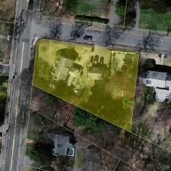 672 Chestnut St, Newton MA  02468-2043 aerial view