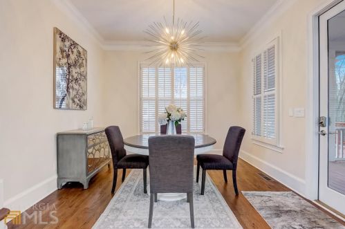 235 Lake Summit Vw, Atlanta GA  30342-1979 exterior