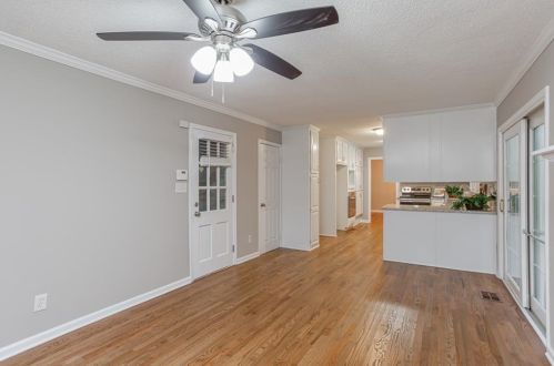 1638 Fernleaf Cir, Atlanta GA 30318-1417 exterior