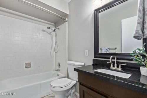 1326 Ivanhoe St, Chandler AZ  85225-5319 exterior