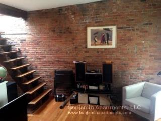 24 Bradford St, Boston MA  02118-2119 exterior