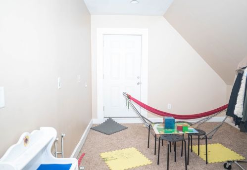 30 Uxbridge St, Worcester MA 01605-2512 exterior