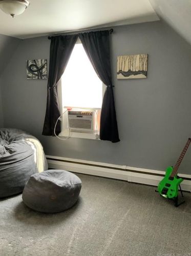 68 Scott St, Norwich CT  06360-6124 exterior