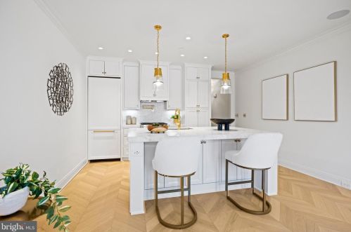 1667 Avon Pl, Washington DC 20007-2959 exterior