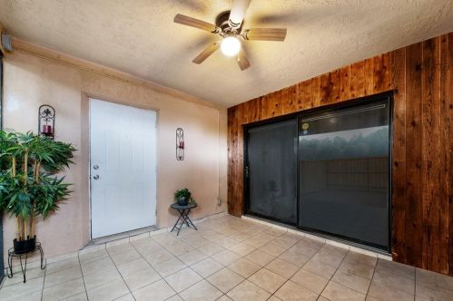 2075 24 Cir, Boynton Beach FL 33426-6578 exterior
