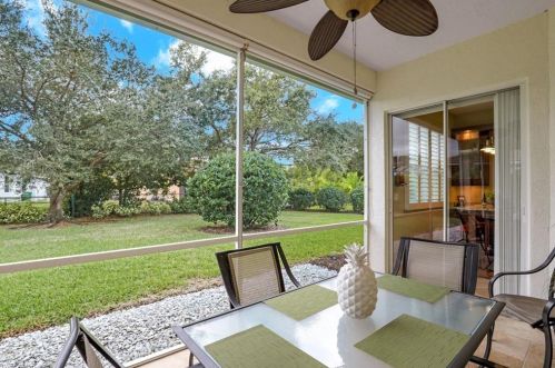 873 Grand Rpd Blvd, Naples FL 34120-4428 exterior