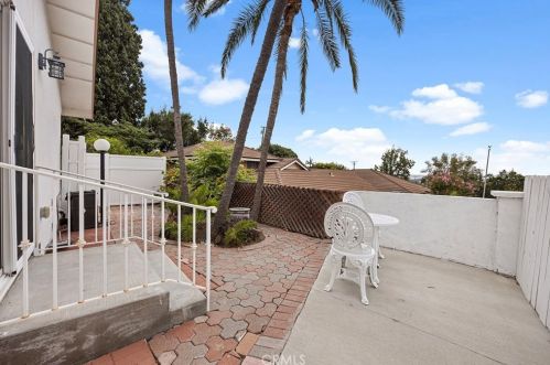 1324 Kroeger Ave, Fullerton CA exterior