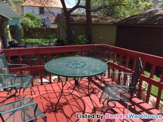 48 Delos St, Saint Paul MN  55107-1107 exterior