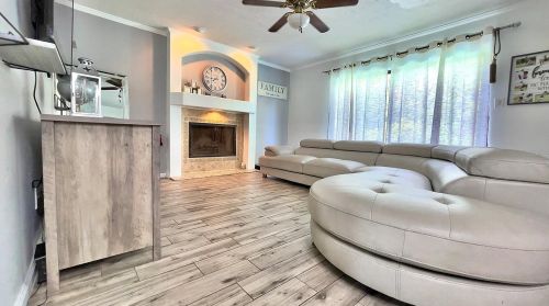 15703 Country Lk Dr, Tampa FL 33624-1514 exterior