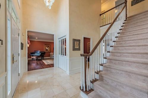 1754 Dominion Dr, Pittsburgh, PA 15241-3128