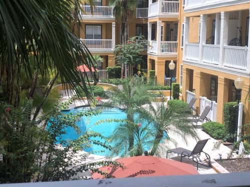 860 Orange Ave, Orlando FL  32801-1015 exterior