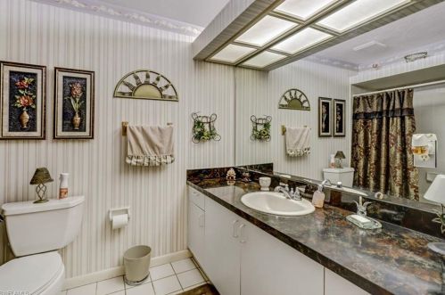 3230 27 Ave, Naples FL 34117-7141 exterior