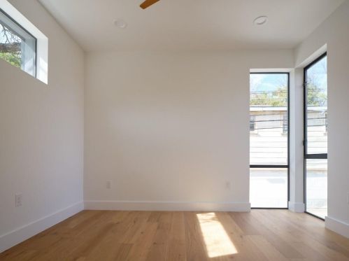 1106 Algarita Ave, Austin TX 78704-8930 exterior