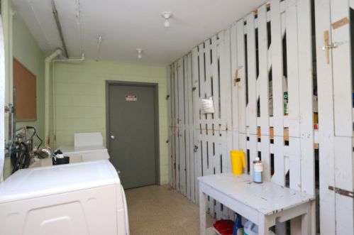 6555 Natoma Ave, Chicago IL  60631-1780 exterior