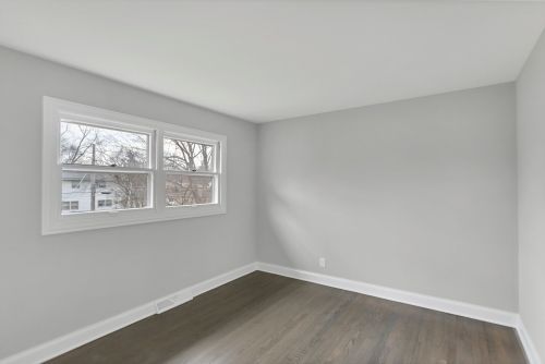 202 Walnut Dr, Saint Charles IL  60174-1540 exterior