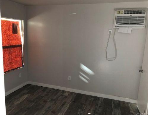 1914 Pacific St, Bakersfield CA 93305-5091 exterior