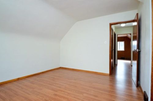 5622 Rodgers St, Pittsburgh PA 15207-2271 exterior