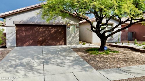 4051 Still Canyon Pass, Tucson AZ  85745-4166 exterior