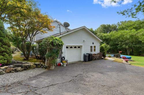 779 Branch Rd, Patterson, NY 12563-2104