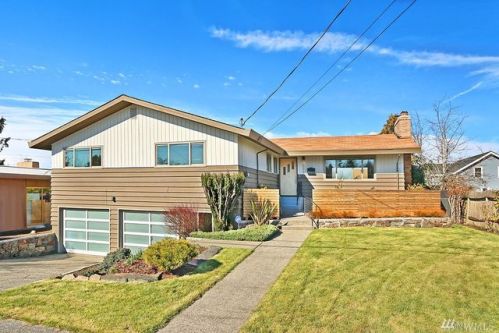 4844 Mead St, Seattle, WA 98118-2812