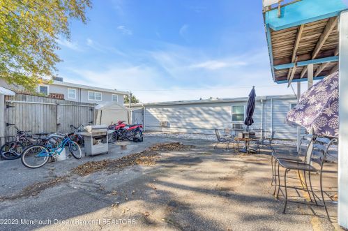 204 Channel Dr, Point Pleasant Beach NJ 08742-2619 exterior