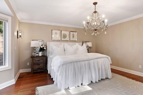 8932 Hunters Trl, Saint Paul MN  55125-9182 exterior