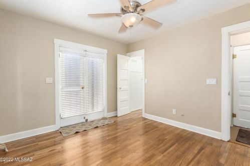 1325 8 St, Tucson AZ 85719-5517 exterior