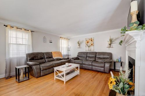 94 Hillcrest Ave, New Britain CT  06053-2539 exterior