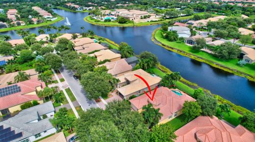 7096 Corning Cir, Boynton Beach FL 33437-3986 exterior